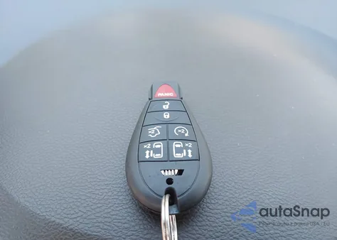 2014 Chrysler Town & Country Touring z USA, uszkodzony, nr VIN 2C4RC1BG0ER386785